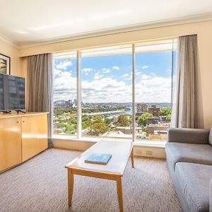 One-Bedroom King Suite Harbour View